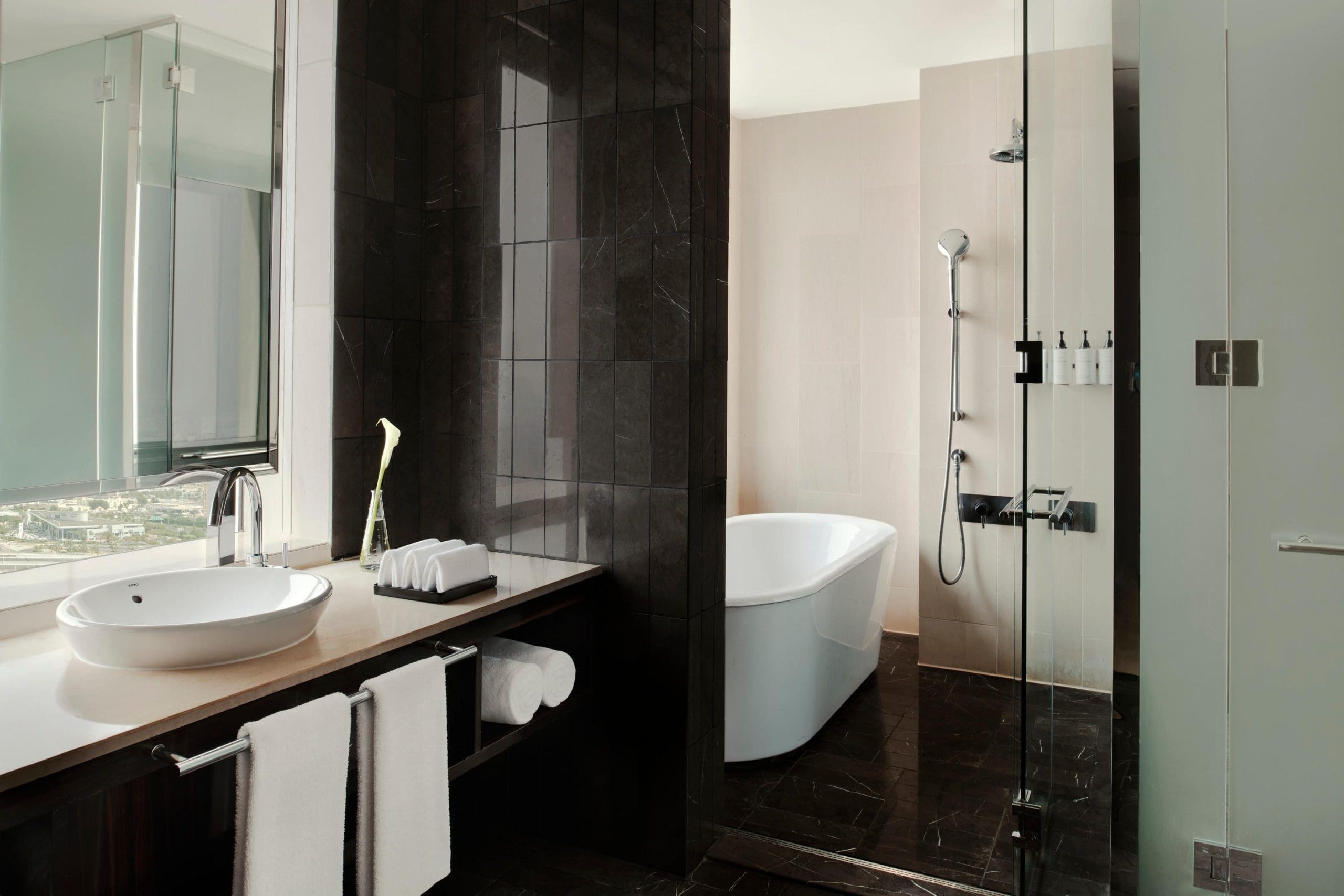 intercontinental-dubai-9097300296-3x2